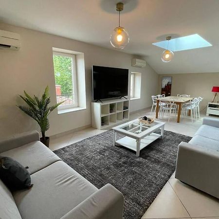 Superbe appartement avec 2 Chambres - 9 Personnes - Parking Privé Tournon-sur-Rhone Exteriör bild